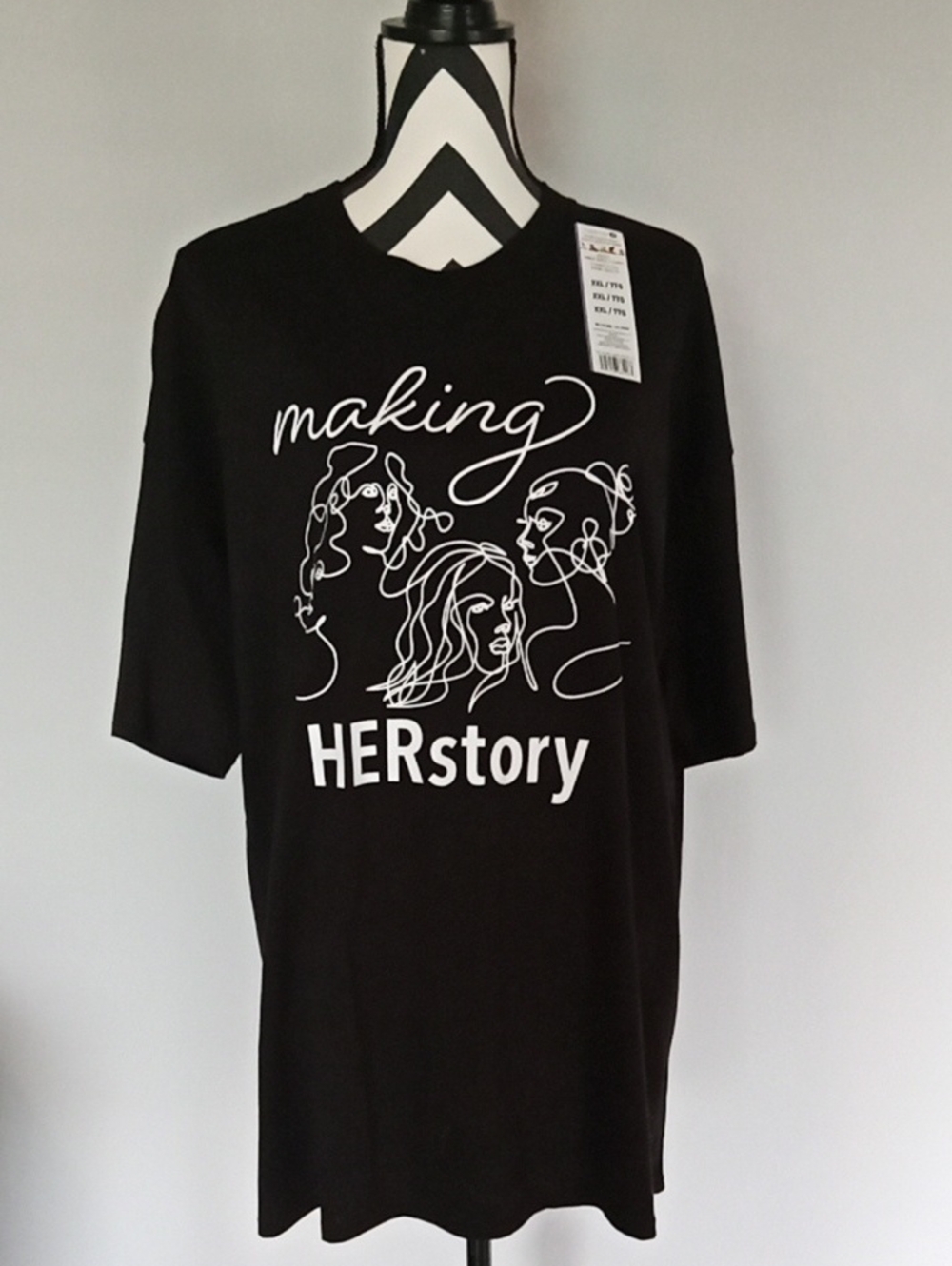 Making It Her Story 2Xl Black Graphic Shirt